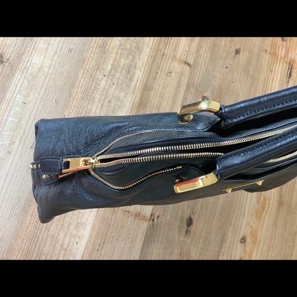 Marc Jacobs Lamb Skin Handbag - Picture 8 of 8